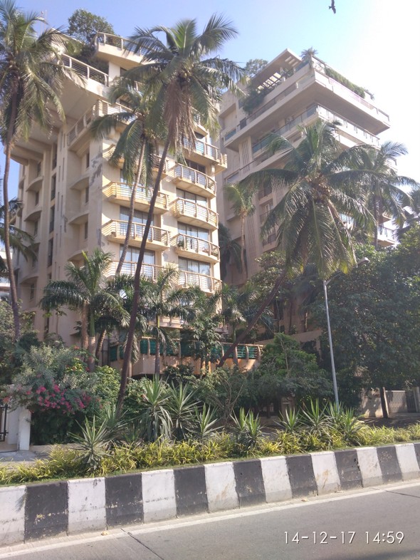 Main - Silver Sands, Bandra West